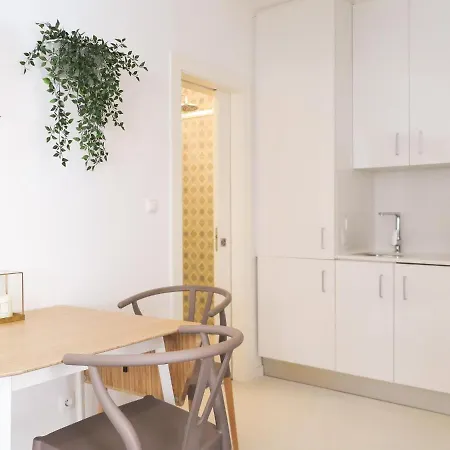 Apartman Bica Sunshine Bright And Cozy